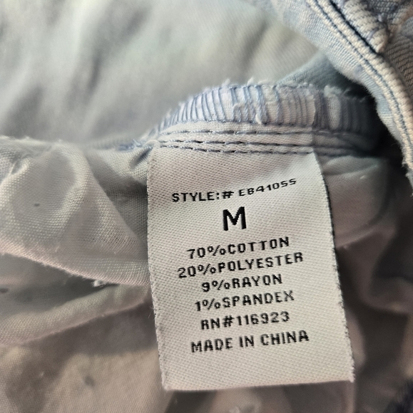 Easel Light Blue Distressed Flare Jeans Size Medium - Picture 4 of 7